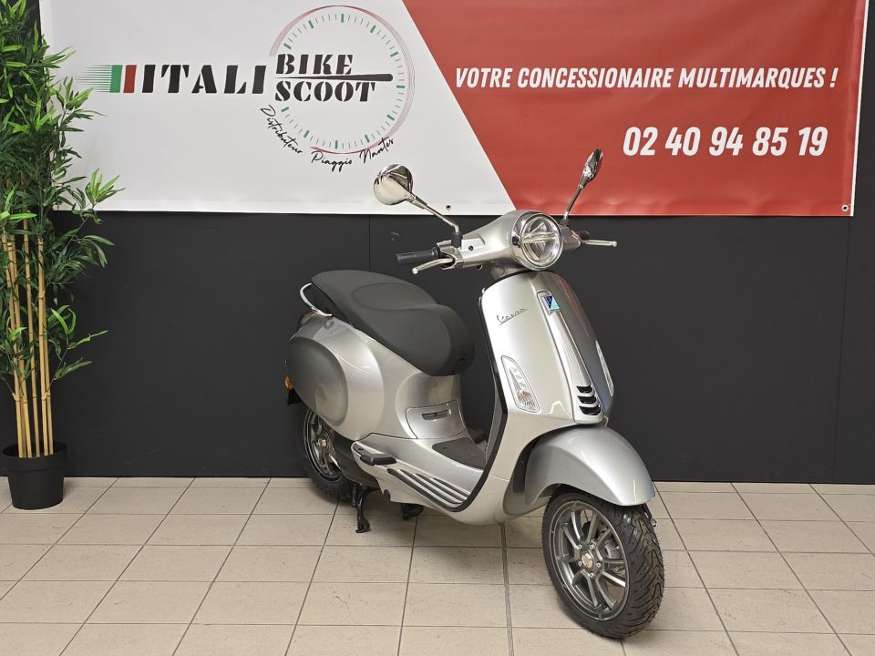 VESPA VESPA ELETTRICA 70KM/H 4