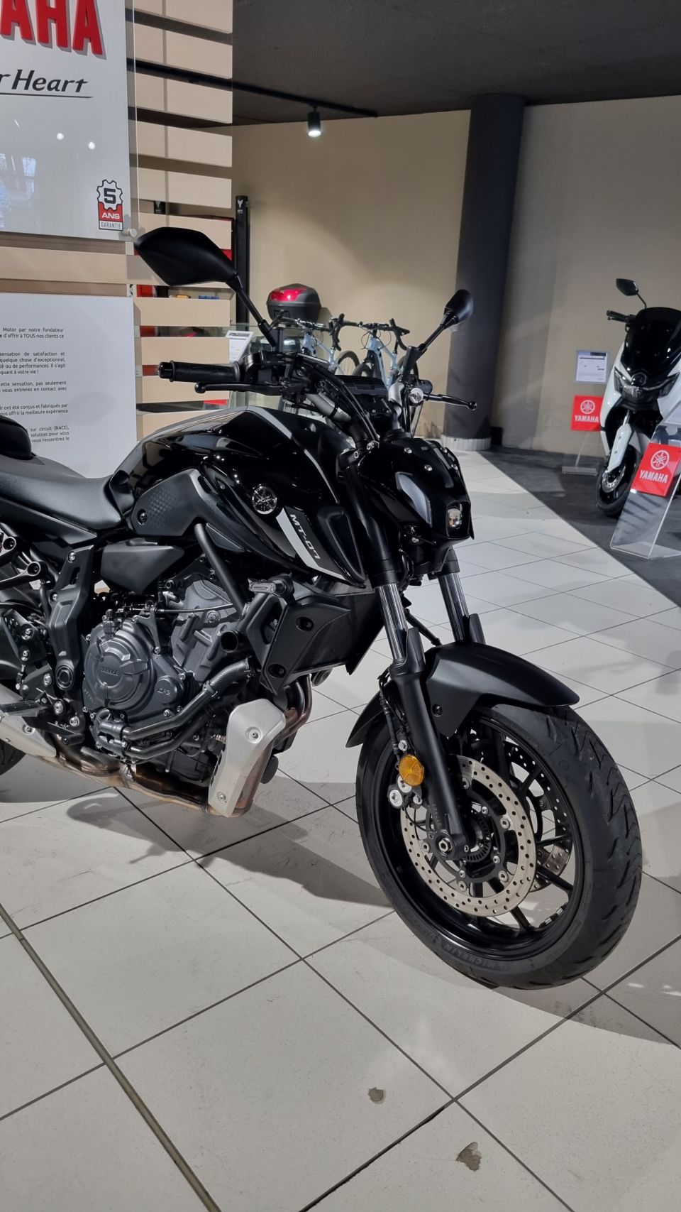 YAMAHA MT-07 (47.5CV) 4