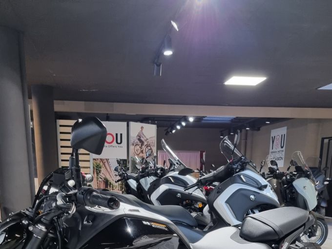 YAMAHA MT-07 (47.5CV) 4