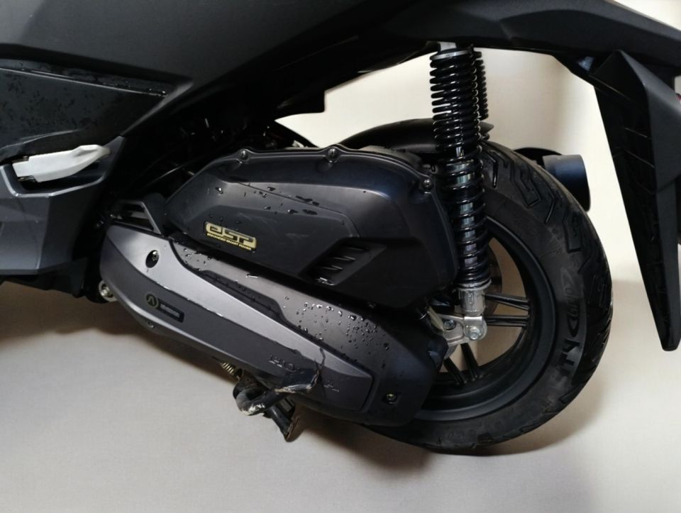 HONDA NSS FORZA 125 4