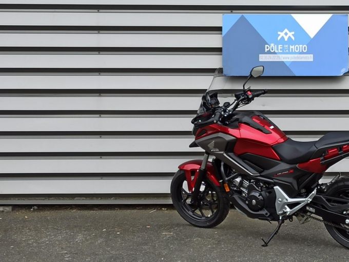 HONDA NC 750 XD 4