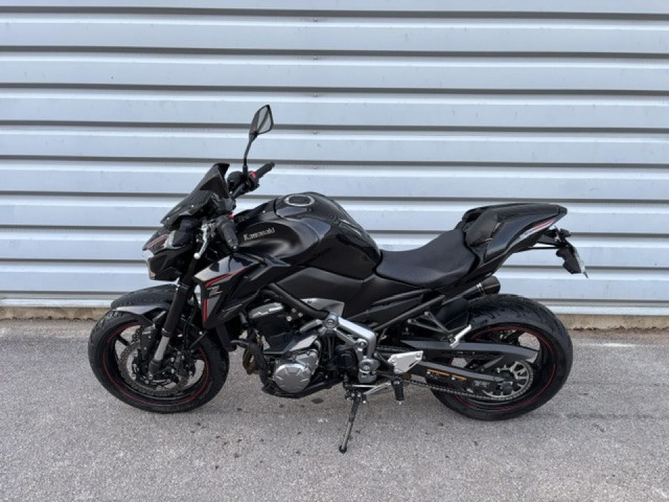 KAWASAKI Kawazaki Z900 4