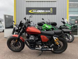 MOTO GUZZI V9 BOBBER - 2020