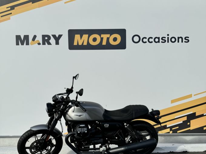 MOTO GUZZI V7 STONE 4