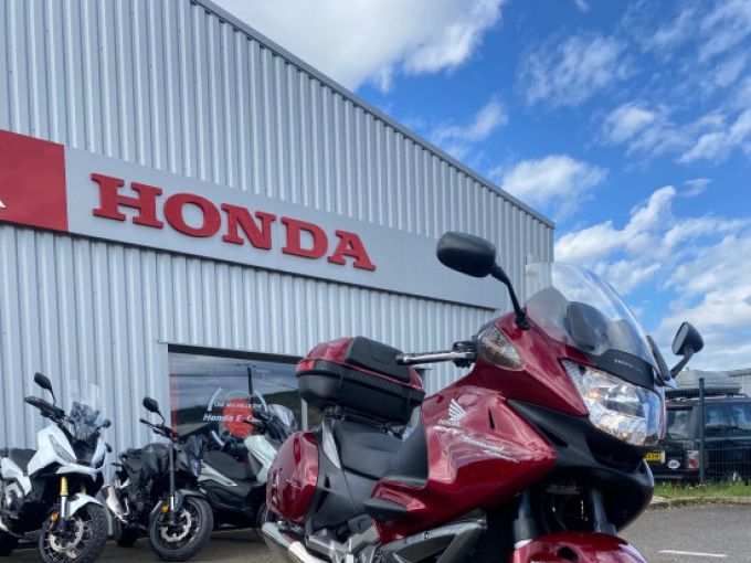HONDA DEAUVILLE ABS 700 4