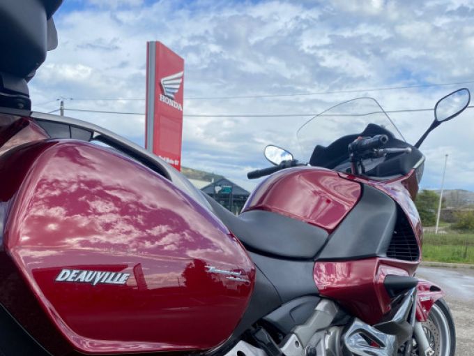 HONDA DEAUVILLE ABS 700 4