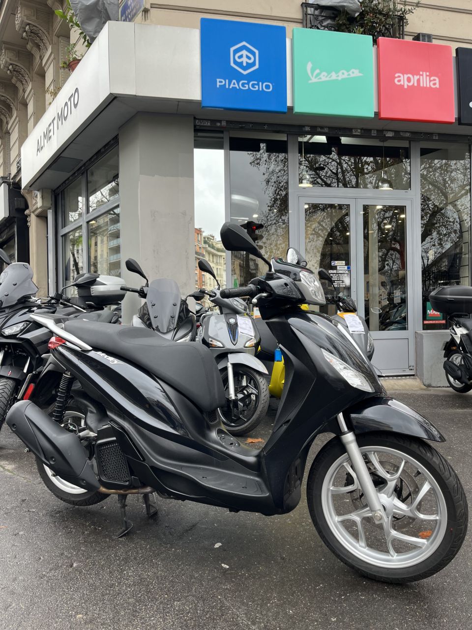 PIAGGIO MEDLEY 125 Iget 4