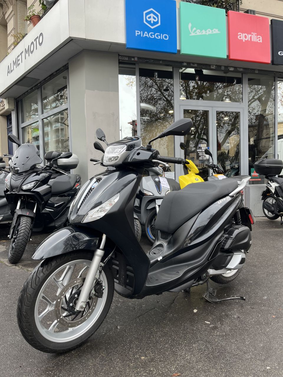 PIAGGIO MEDLEY 125 Iget 4