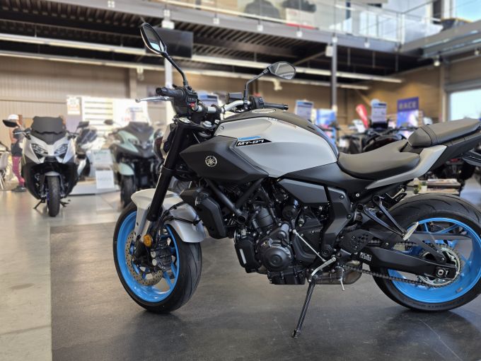 YAMAHA MT-07 35KW 4