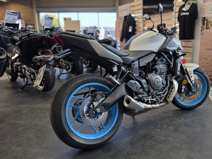 YAMAHA MT-07 35KW 4