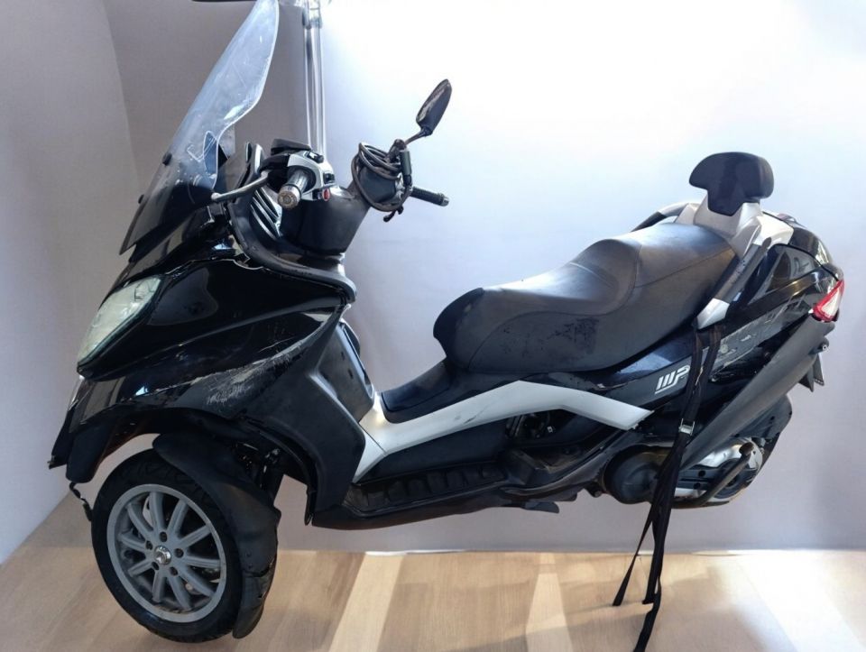 PIAGGIO MP3 400 4