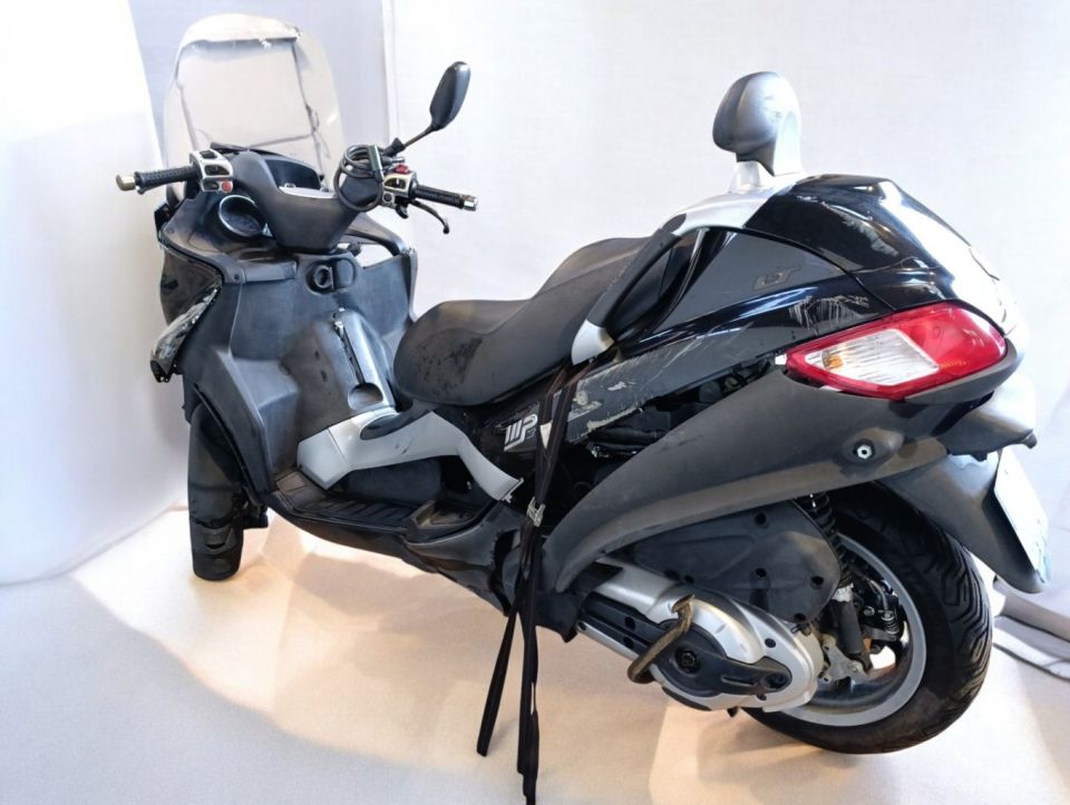PIAGGIO MP3 400 4