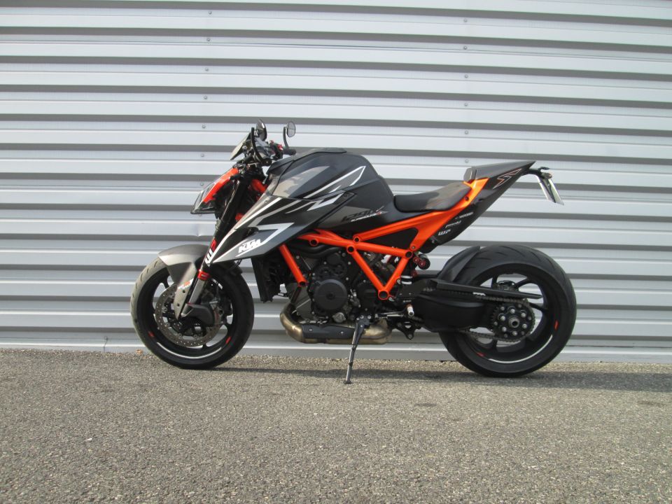 KTM 1290 SUPER DUKE RR 4