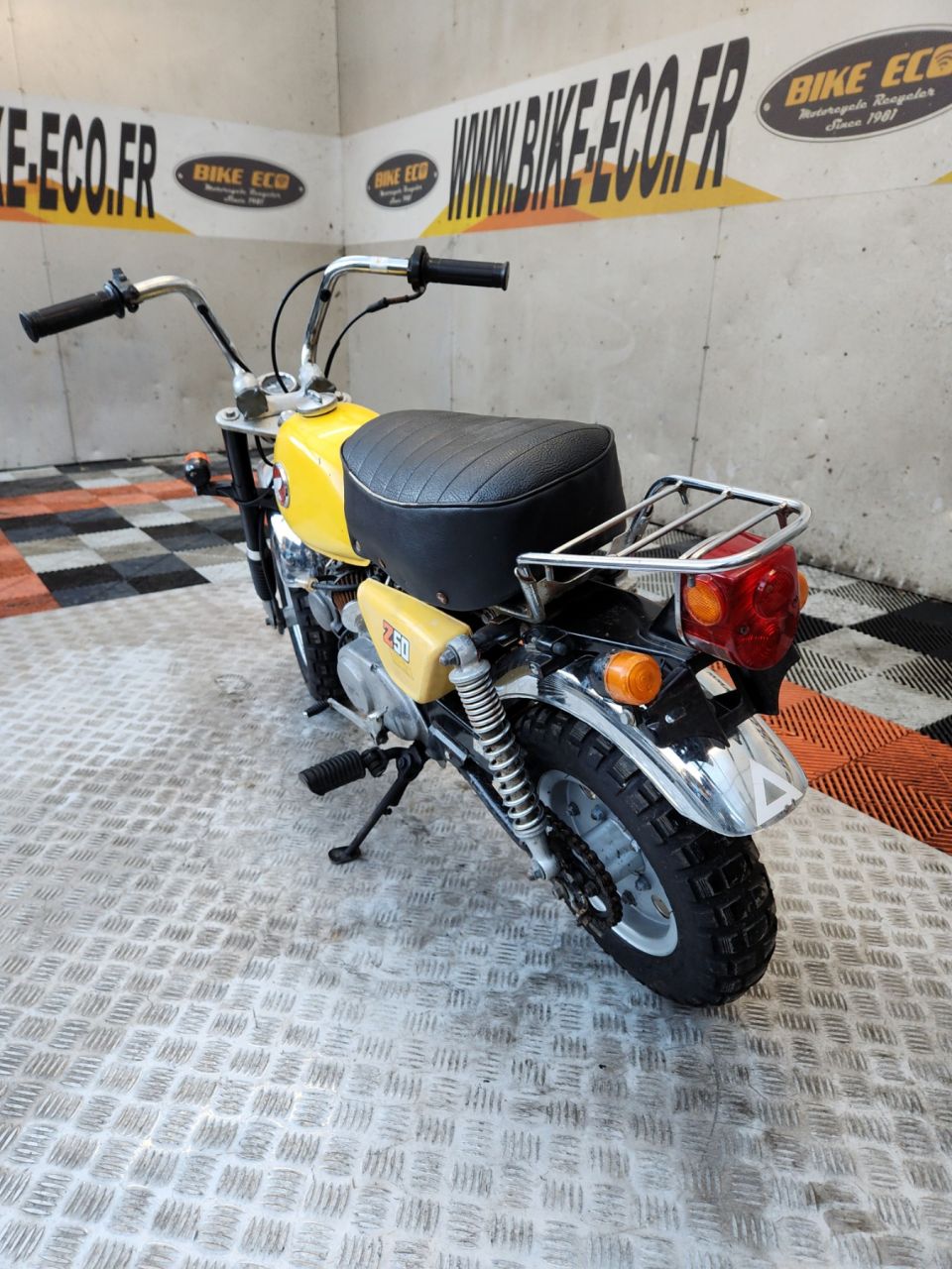 HONDA Z50 MONKEY 4