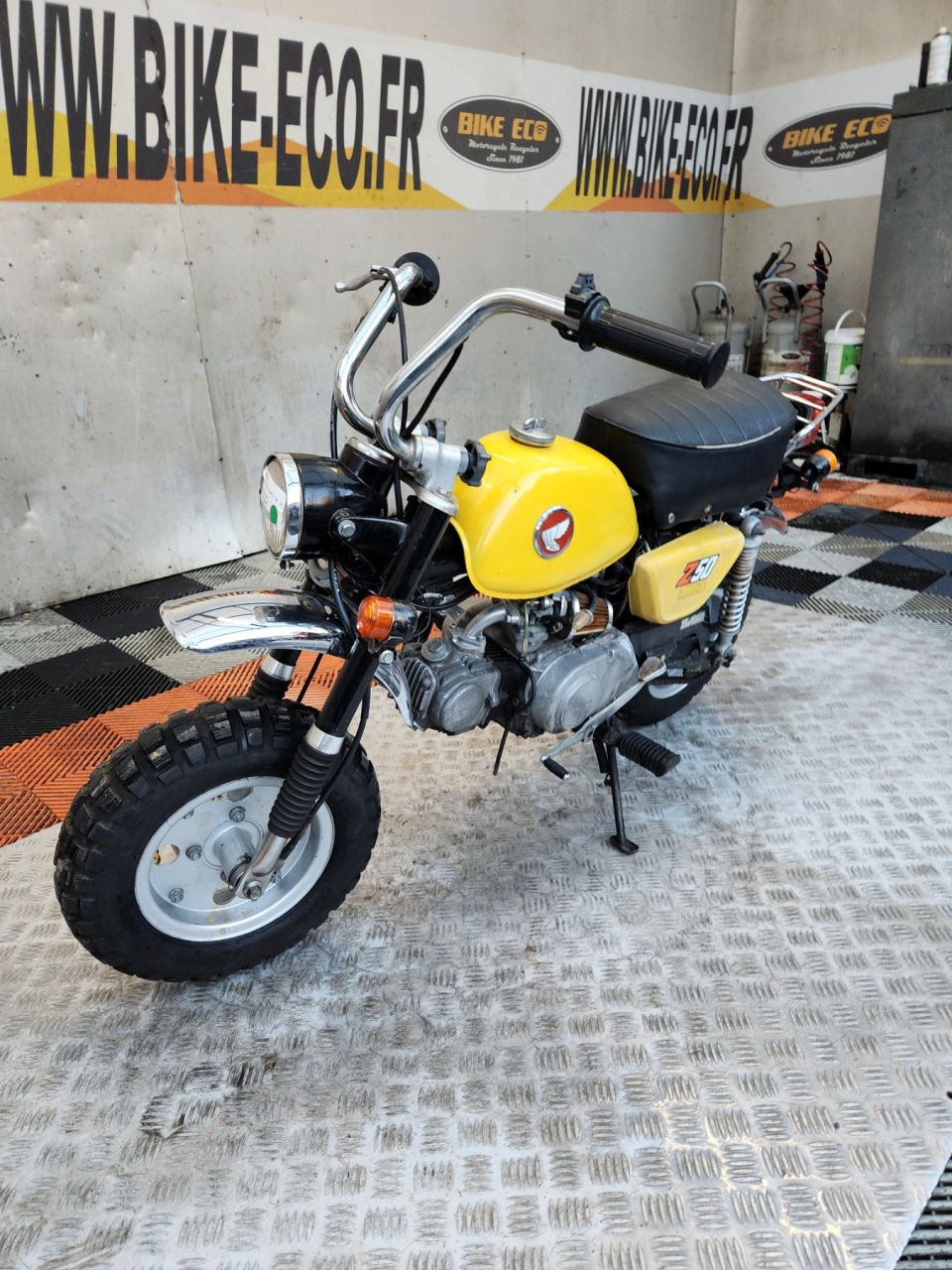 HONDA Z50 MONKEY 4