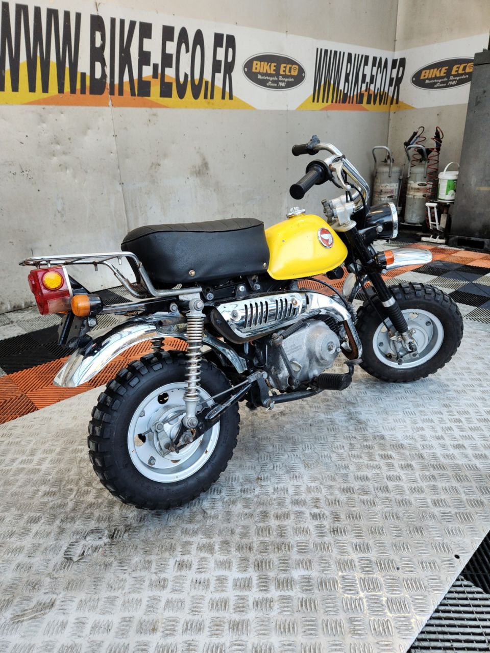 HONDA Z50 MONKEY 4