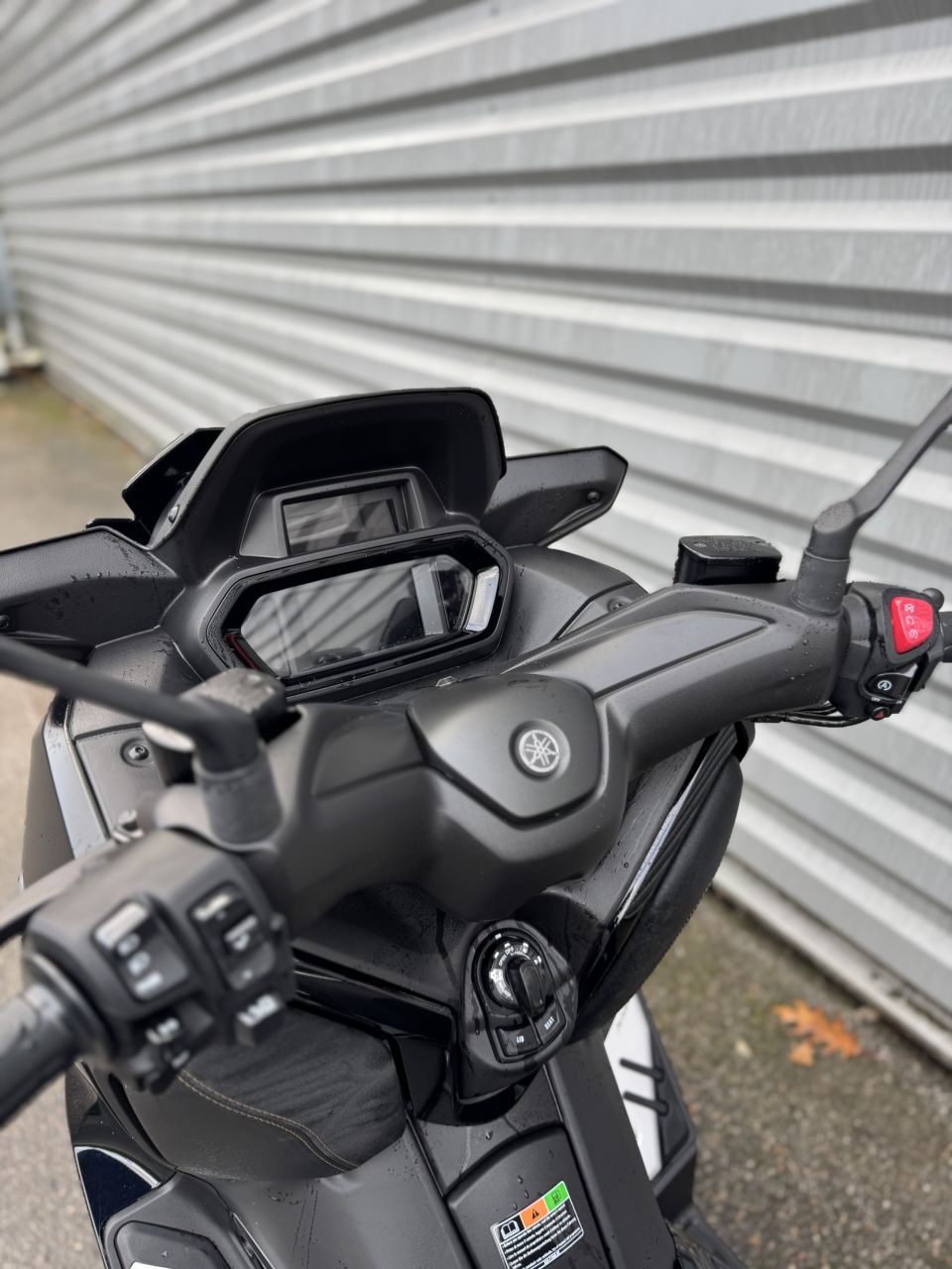 YAMAHA XMAX 125 TECH MAX 4