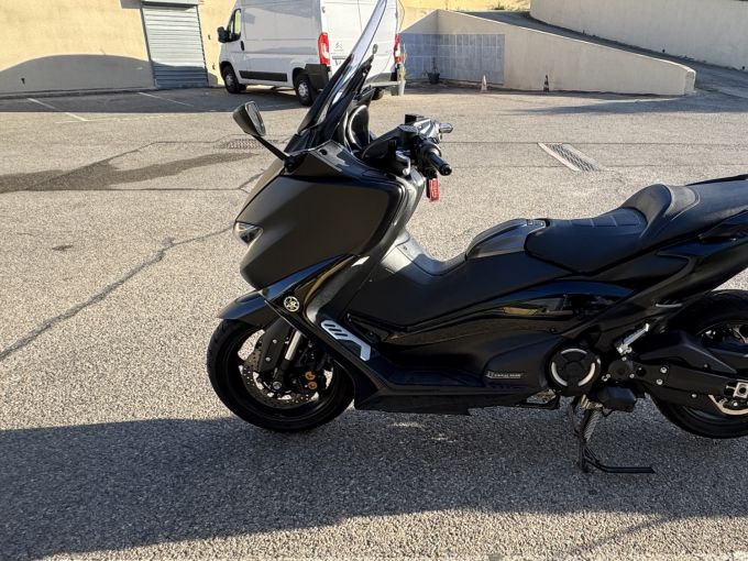 YAMAHA XP T-MAX 560 TECH MAX 4