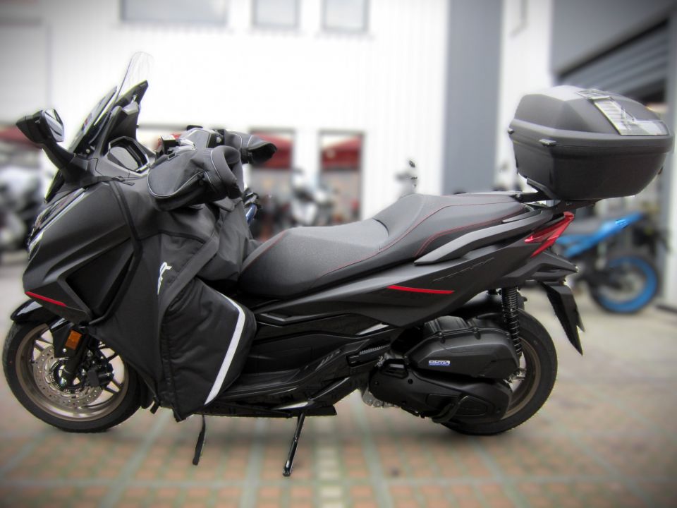 HONDA NSS FORZA 125 4