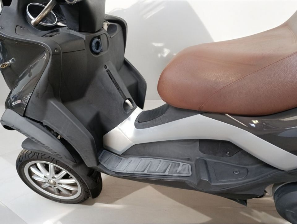 PIAGGIO MP3 500 4