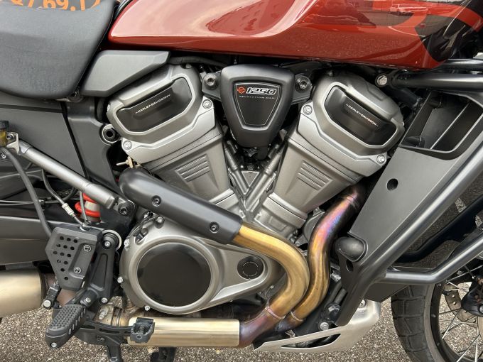 HARLEY-DAVIDSON ADVENTURE PAN AMERICA 1250 SPECIAL 4