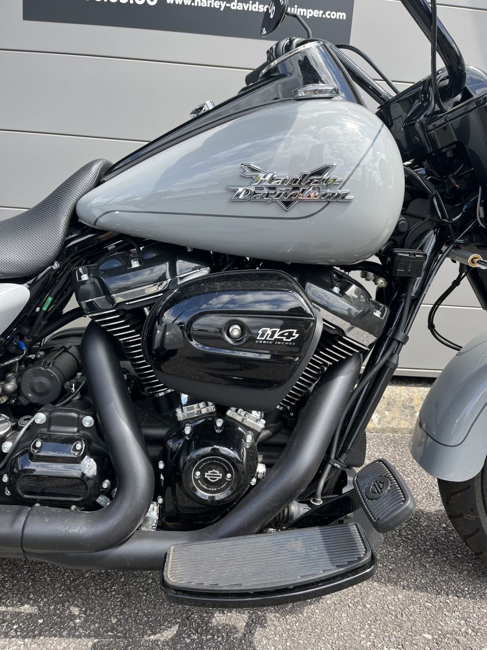 HARLEY-DAVIDSON TRIKE FREEWHEELER 1868 4