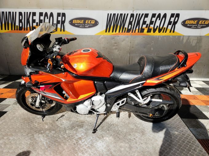 SUZUKI GSX650F 4