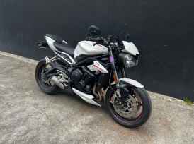 TRIUMPH STREET TRIPLE 765 RS - 2019