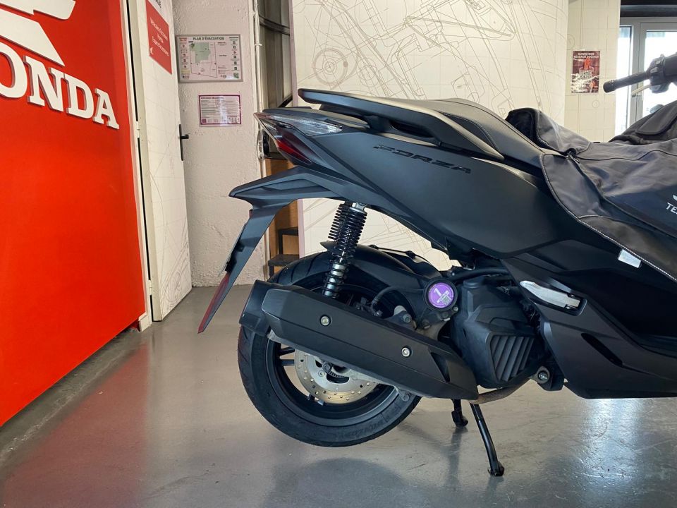 HONDA NSS FORZA 125 4