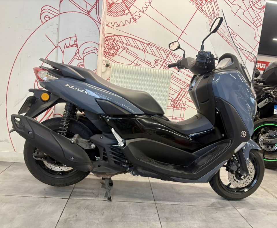 YAMAHA NMAX 125 4
