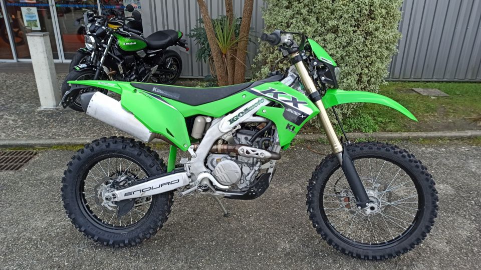 KAWASAKI KX 4