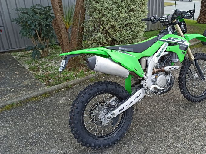 KAWASAKI KX 4