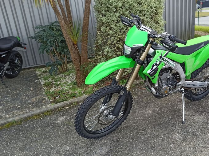 KAWASAKI KX 4