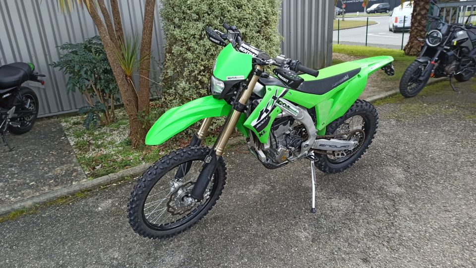 KAWASAKI KX 4
