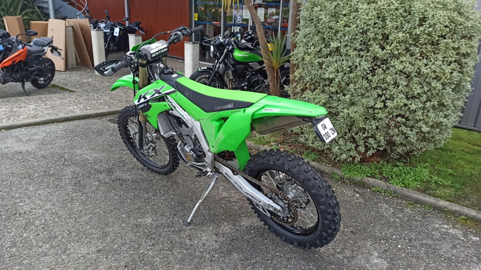 KAWASAKI KX 4