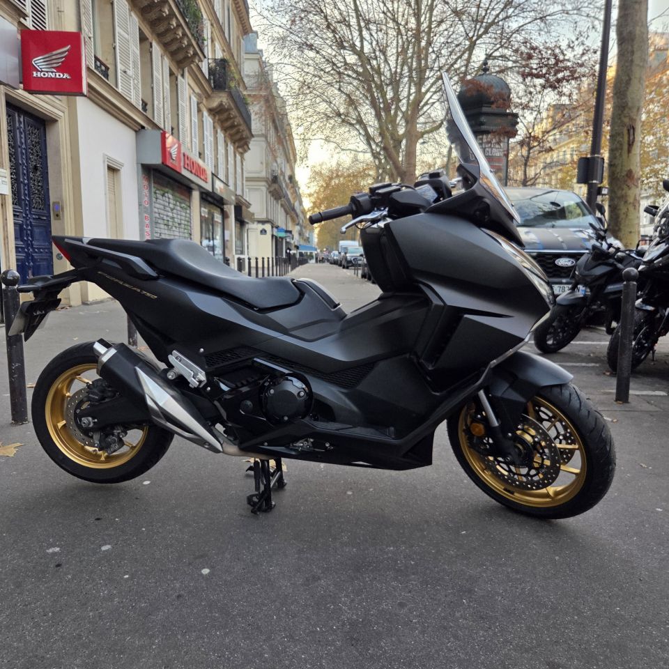 HONDA NSS FORZA 750 4