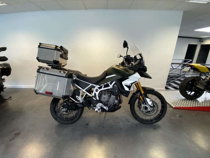 TRIUMPH TIGER 900 RALLY 4