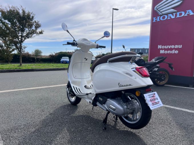 PIAGGIO VESPA PRIMAVERA 125 4