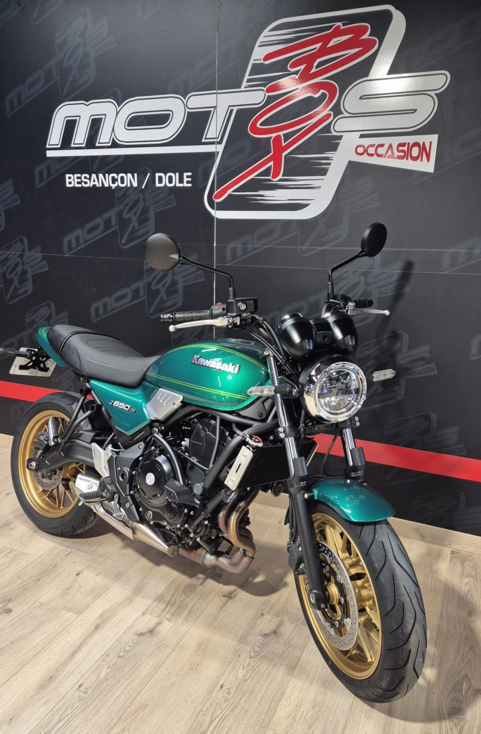 KAWASAKI Z 650 RS 4