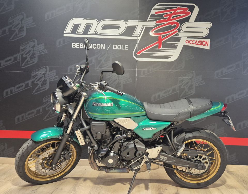 KAWASAKI Z 650 RS 4