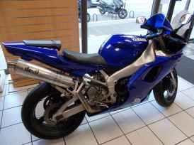 YAMAHA YZF R1 GYTR - 2000