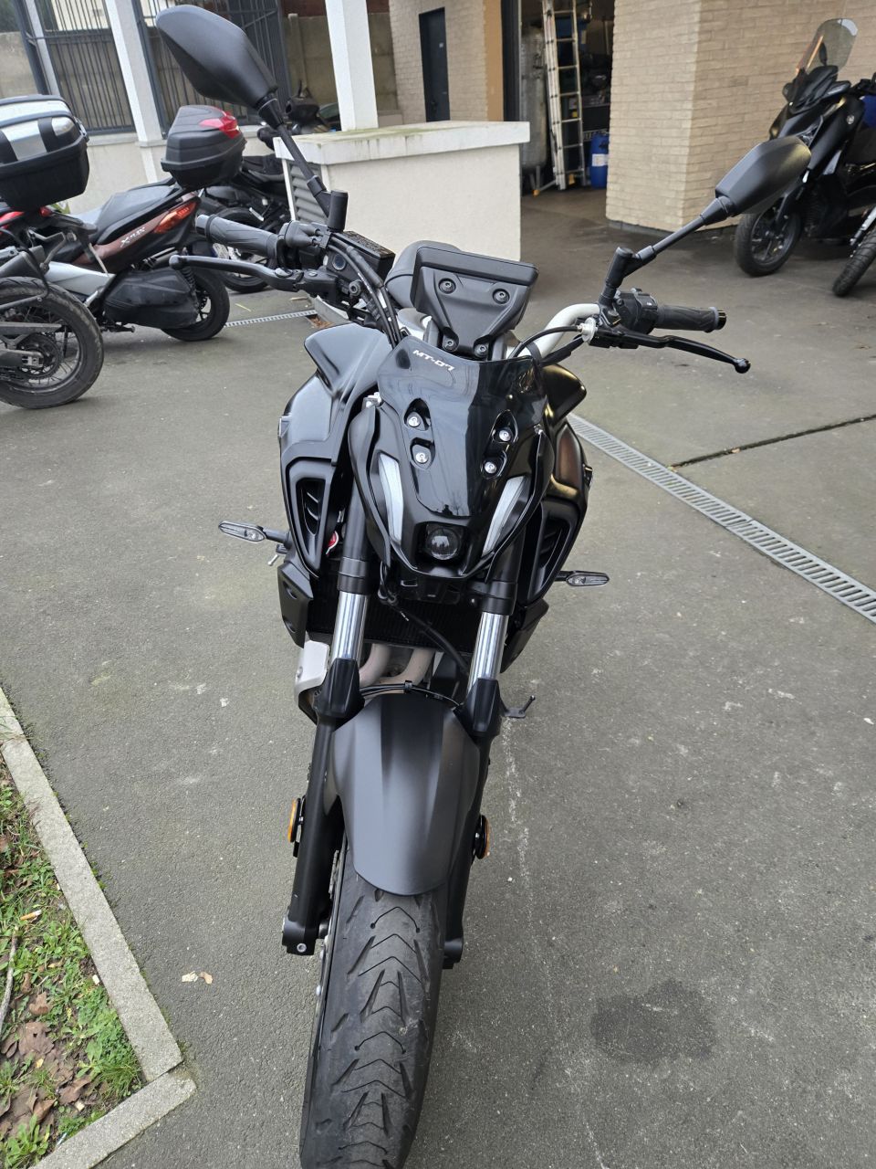 YAMAHA MT-07 (47.5CV) 4