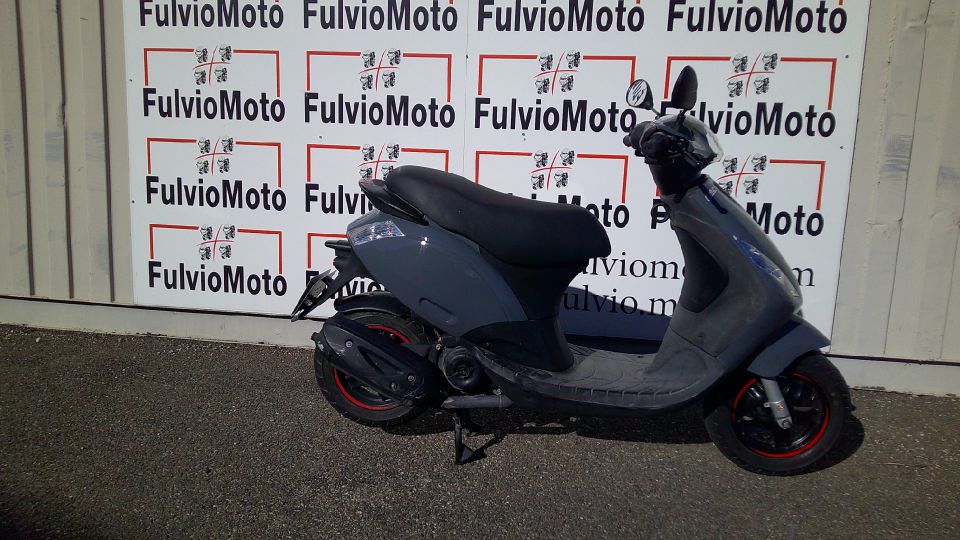 PIAGGIO ZIP 50 4T 4