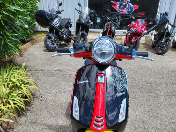 VESPA PRIMAVERA 125 4