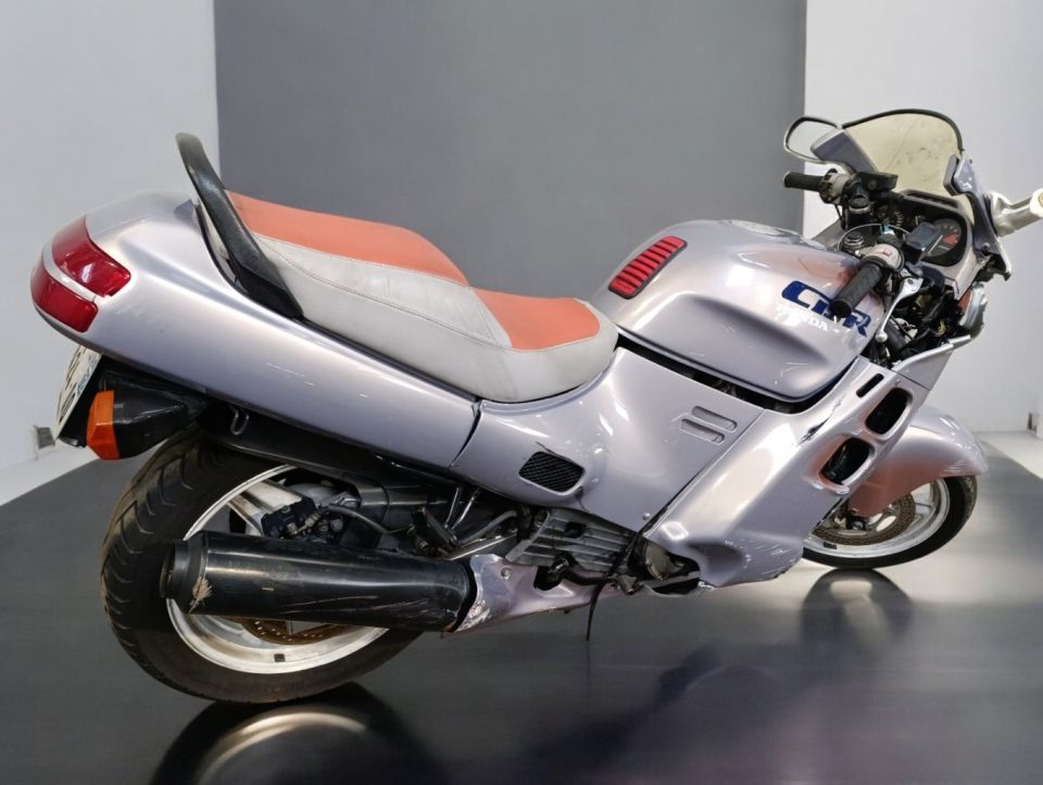 HONDA CBR 1000 4