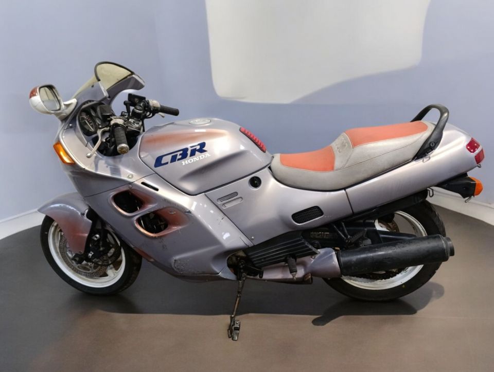 HONDA CBR 1000 4