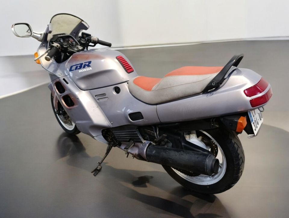HONDA CBR 1000 4