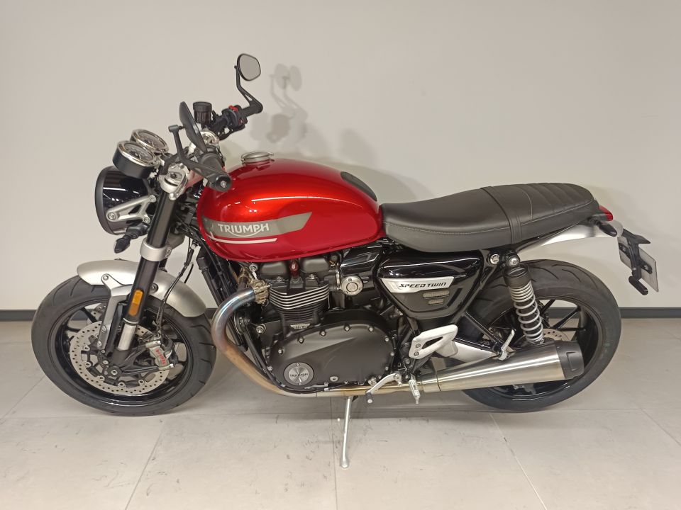 TRIUMPH SPEED TWIN 1200 4