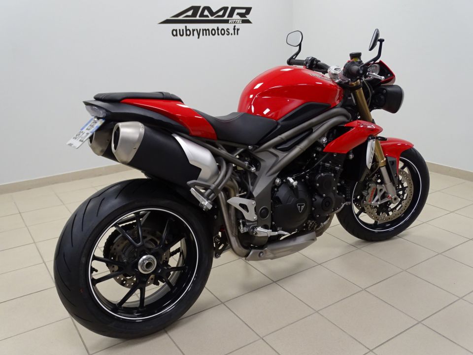 TRIUMPH SPEED TRIPLE 1050 S  4