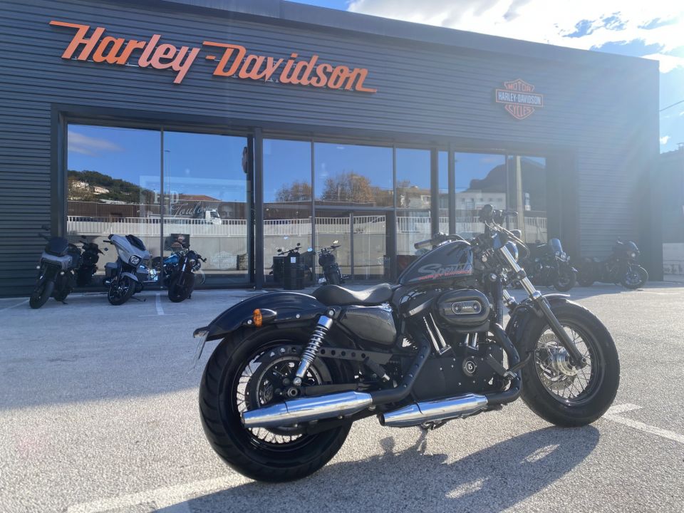 HARLEY-DAVIDSON SPORTSTER FORTY-EIGHT 1200 4